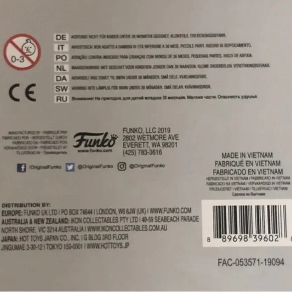 Funko rides 61 Disney Villains
-Cruella in Car (HT Esclusive ) - Picture 8 of 9